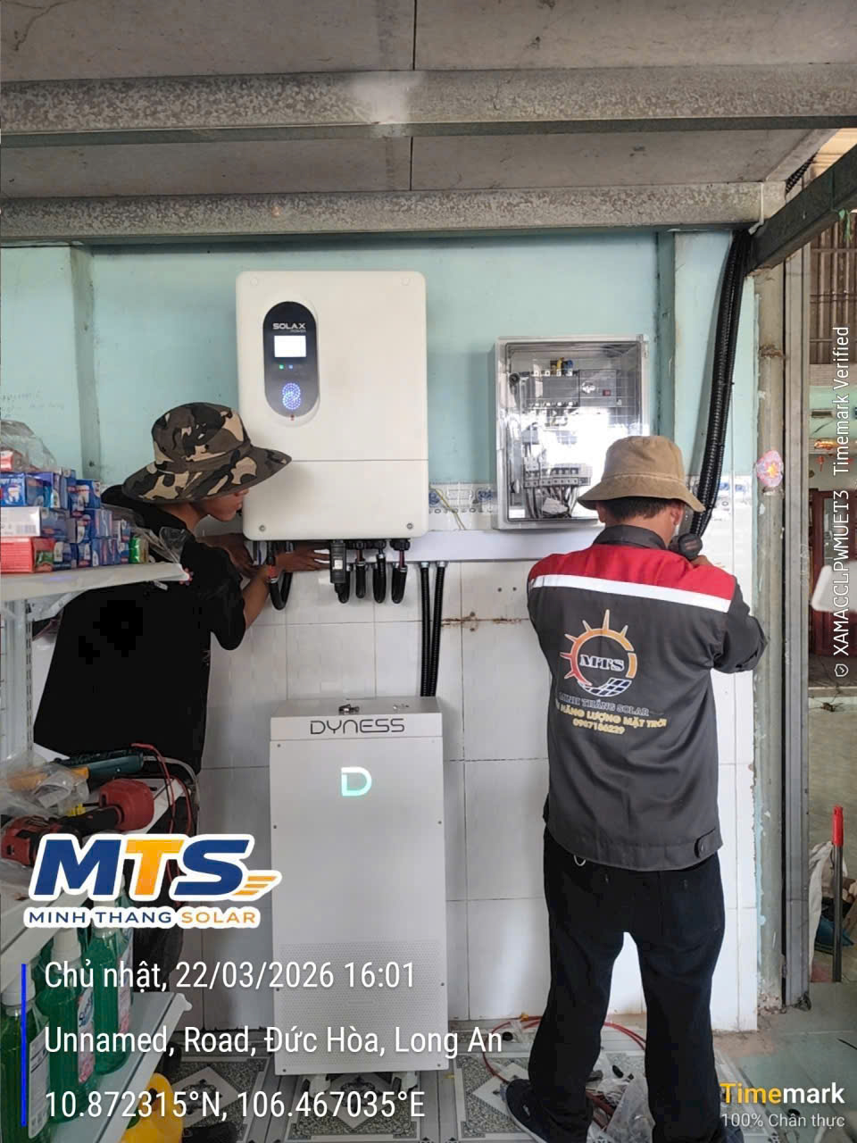 z7966229810986_db94d1286e36a5a5443f8b066c0bb88a